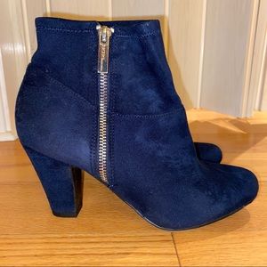 Bcbg velvet booties